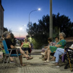CACERES. REPORTAJE VECINAS AL FRESCO